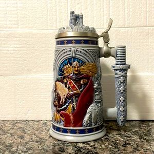 Avon Knights of the Realm Stein